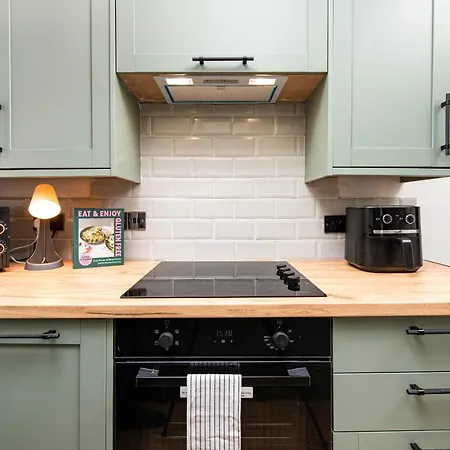 Apartman Stunning Clifton Flat-parking-by Fabaccommodation Bristol