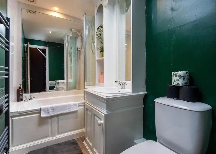 Apartamento Stunning Clifton Flat-parking-by Fabaccommodation