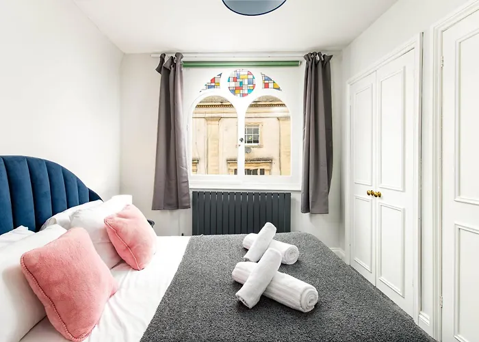 New Stunning Clifton Flat-parking-by Fabaccommodation Lejlighed *